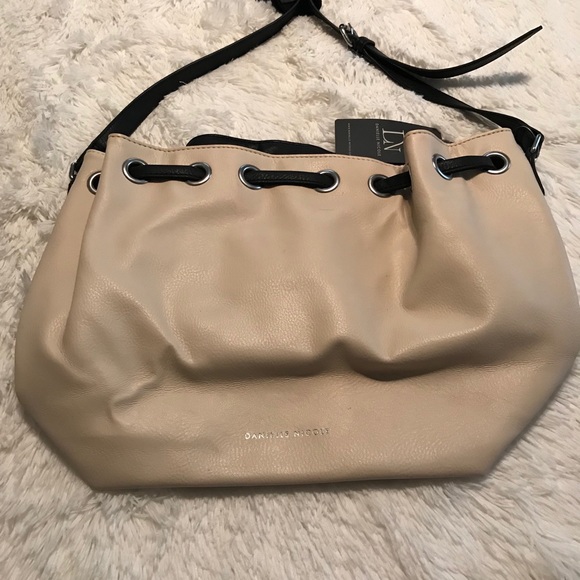 Danielle Nicole bag w/tags - Picture 4 of 4